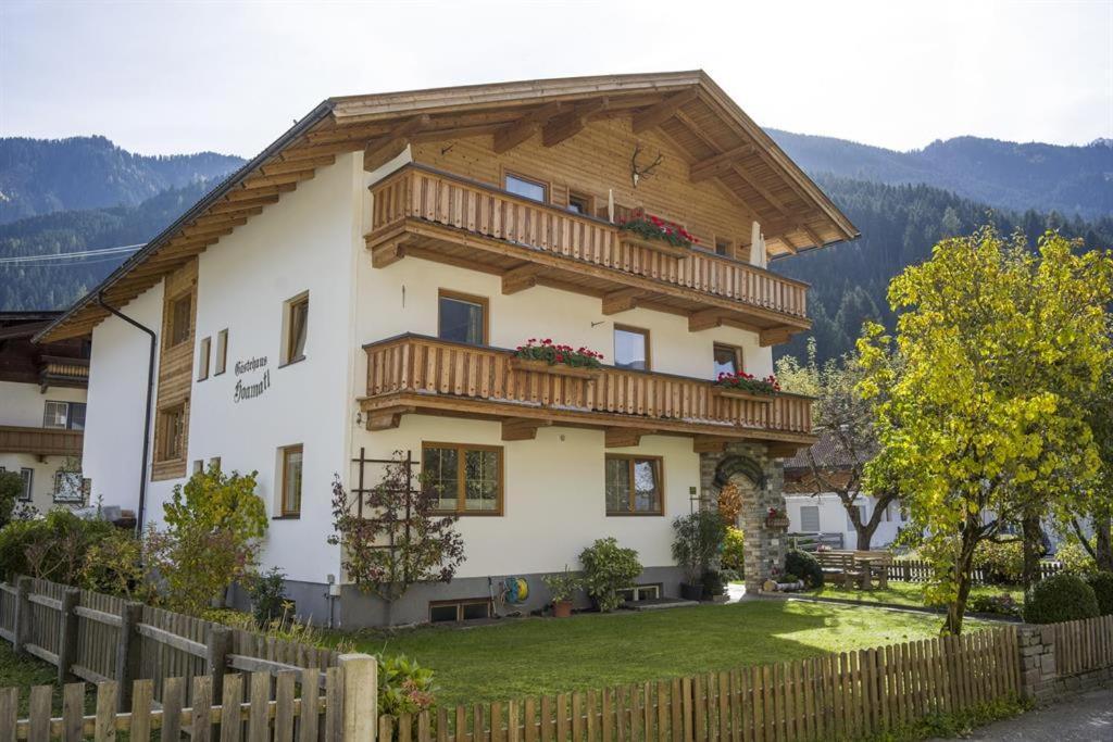 Gaestehaus Hoamatl Mayrhofen Zewnętrze zdjęcie